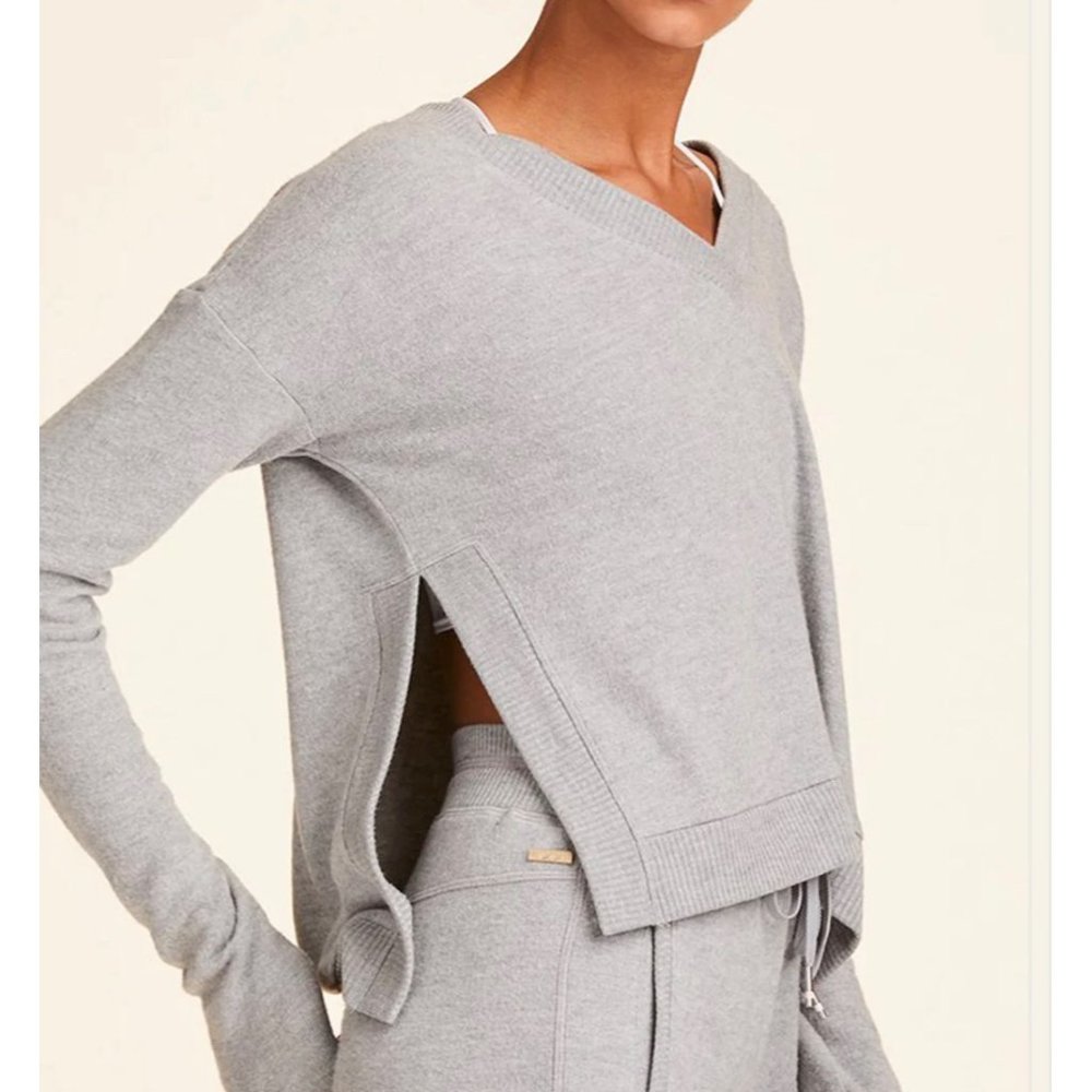 Alala Wander Sweat Shirt grey Glacier sz S and XS